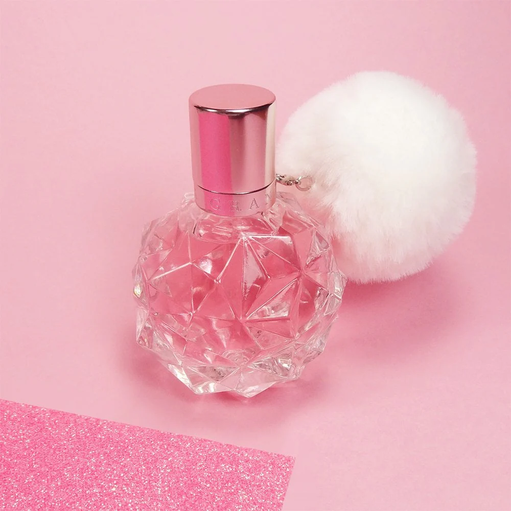 Ariana Grande Ari Eau De Parfum 30ml - Image 2