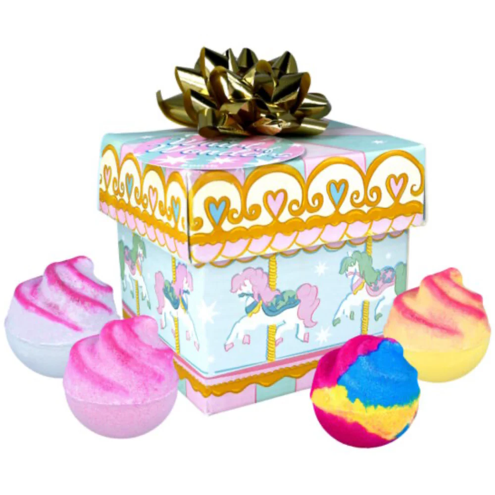 Bomb Cosmetics Whirl Of Wonders Gift Pack
