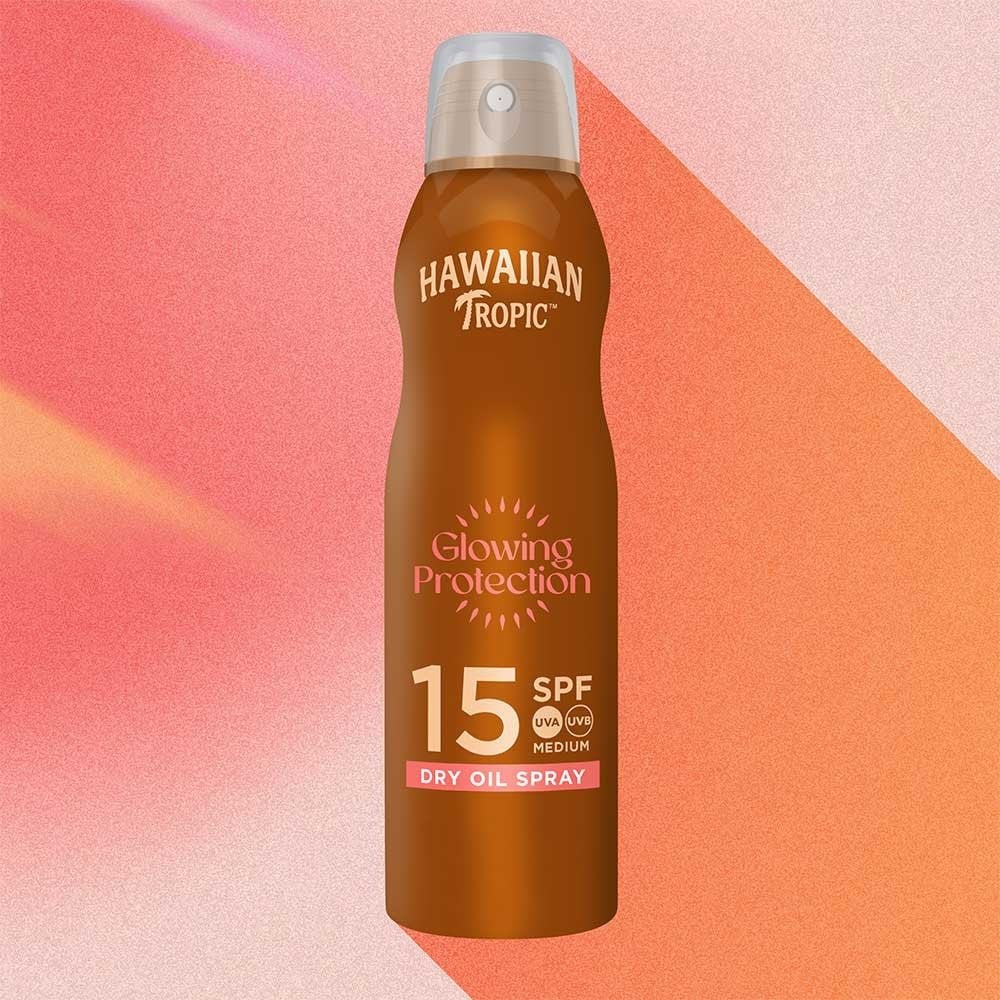 Hawaiian Tropic Glowing Protection Dry Oil Spray SPF15 177ml - Image 2