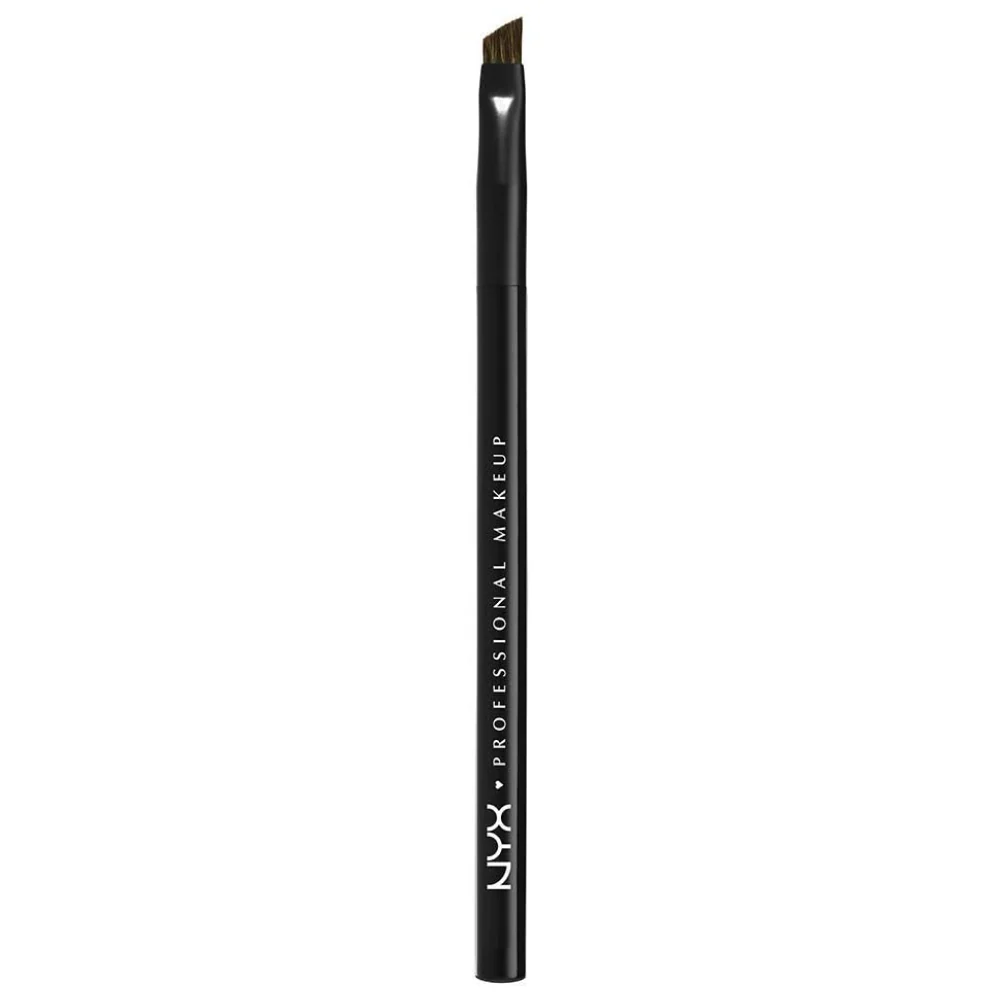 NYX Professional Makeup Pro Angled Eyeliner Brush