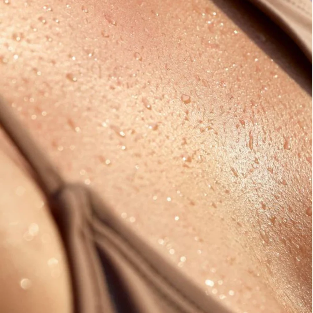 Rose & Caramel Tanplexion Unisex Tanning Accelerator 100ml - Image 2