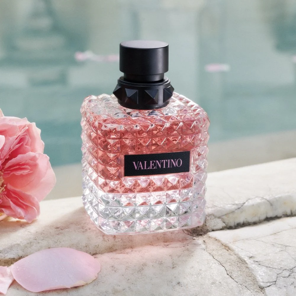Valentino Born In Roma Donna Eau De Parfum 30ml - Image 6