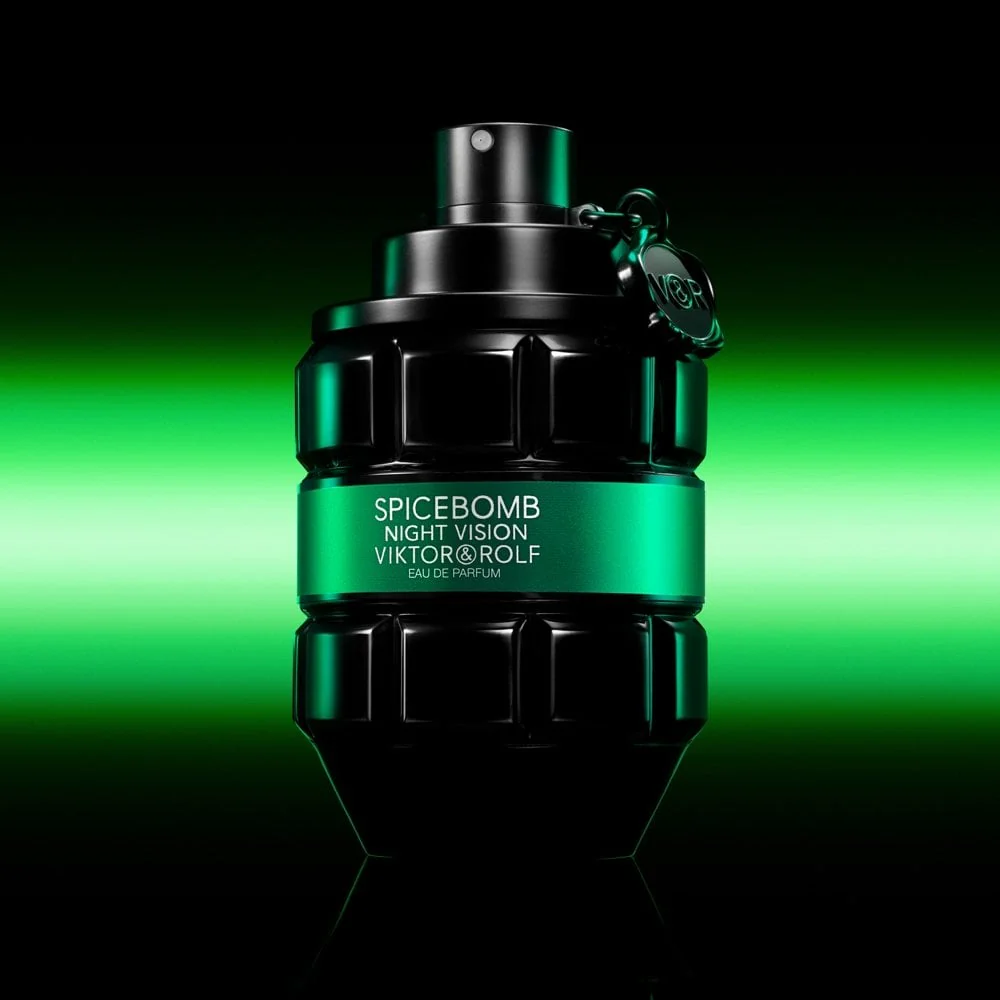 Viktor & Rolf Spicebomb Night Vision Eau De Parfum 90ml - Image 4